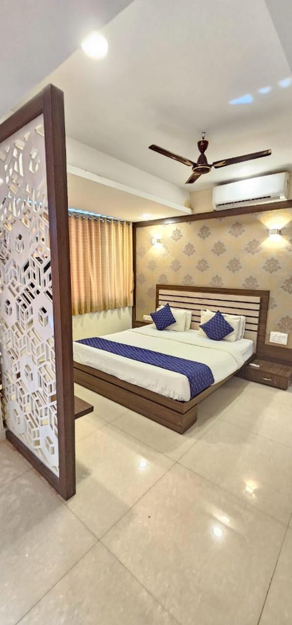 Stayguru Hotel Atithi Будж Екстериор снимка