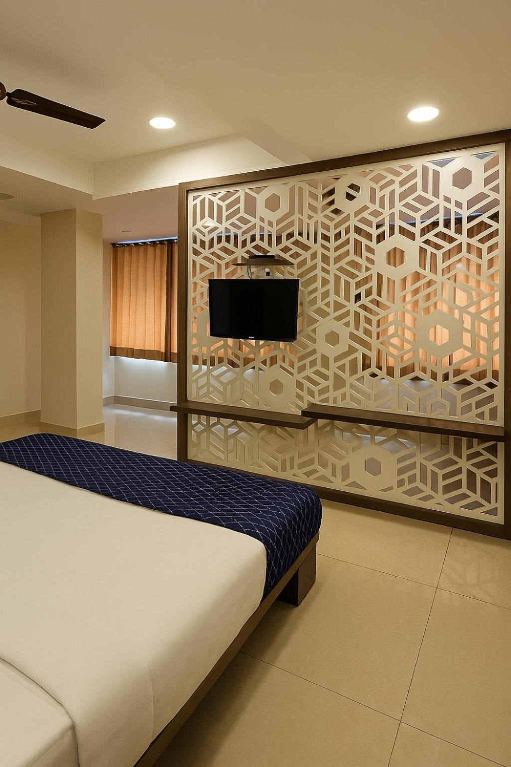 Stayguru Hotel Atithi Будж Екстериор снимка